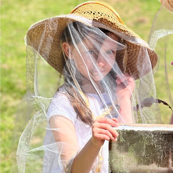 Meet your Posher, Staci - Picture 3 of 16